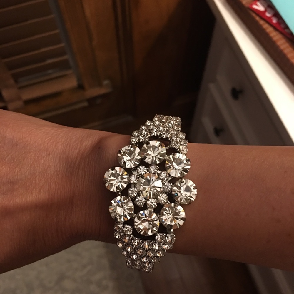 Stunning crystal statement bracelet